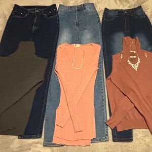 3 Outfits with 2 sets of Accessories